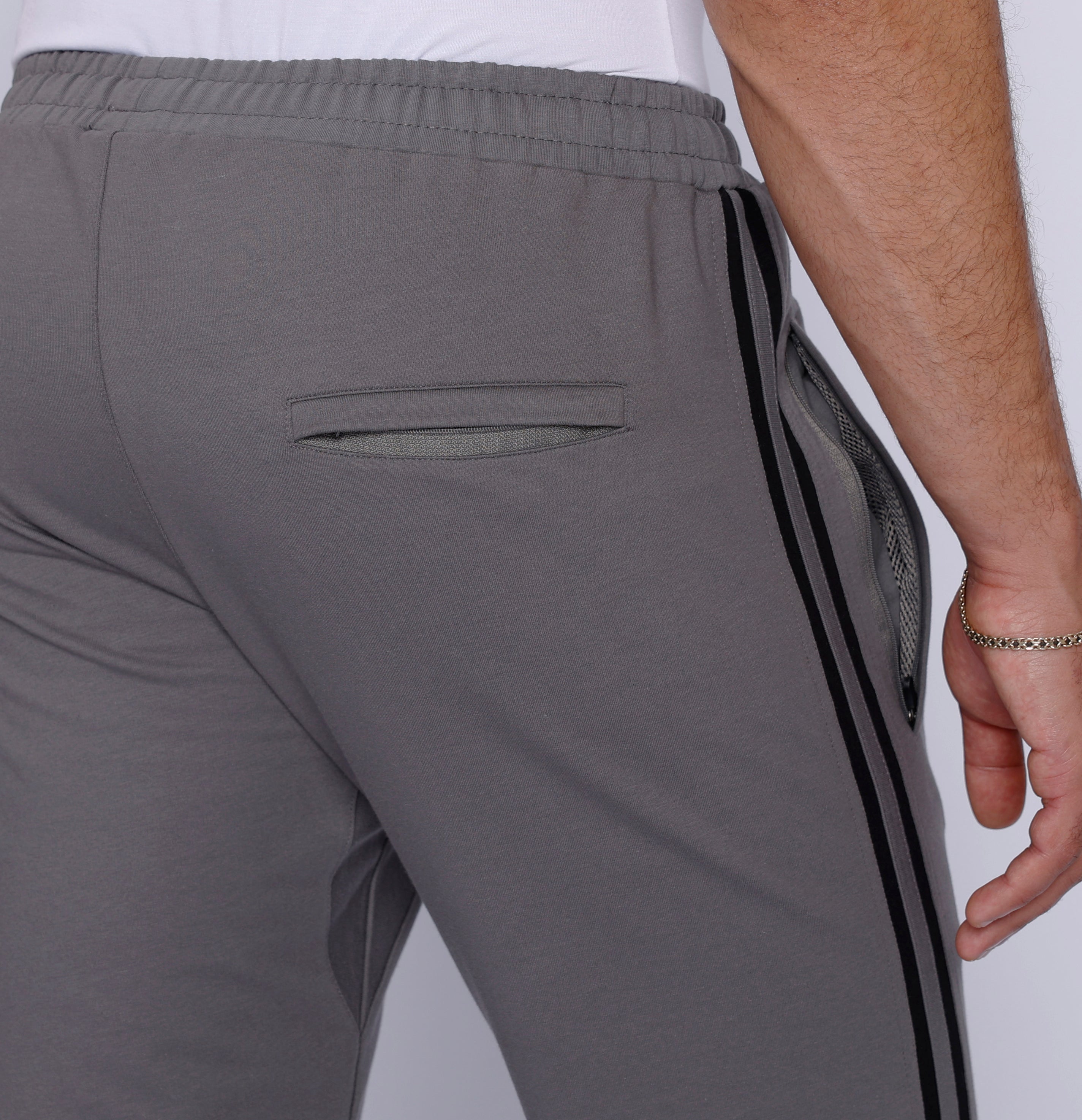 Men's Ultimate Flex Straight-Leg Sweatpants