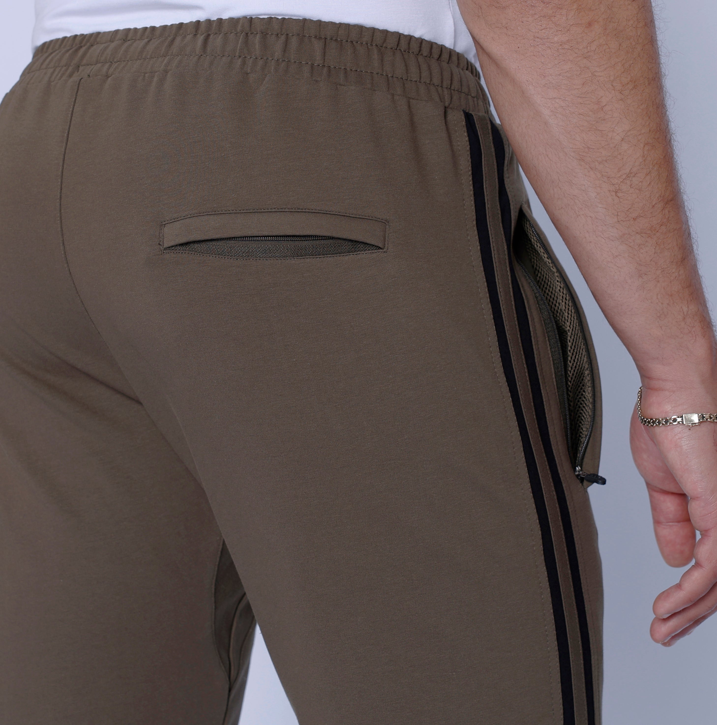 Men's Ultimate Flex Straight-Leg Sweatpants