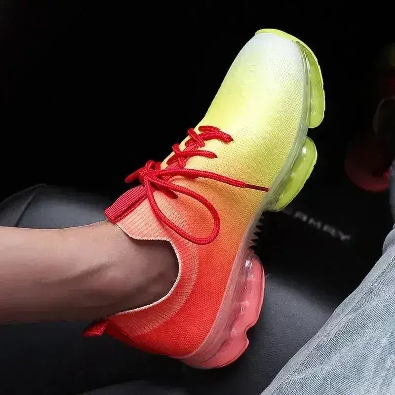 Women’s Mesh Lace-Up Running Shoes