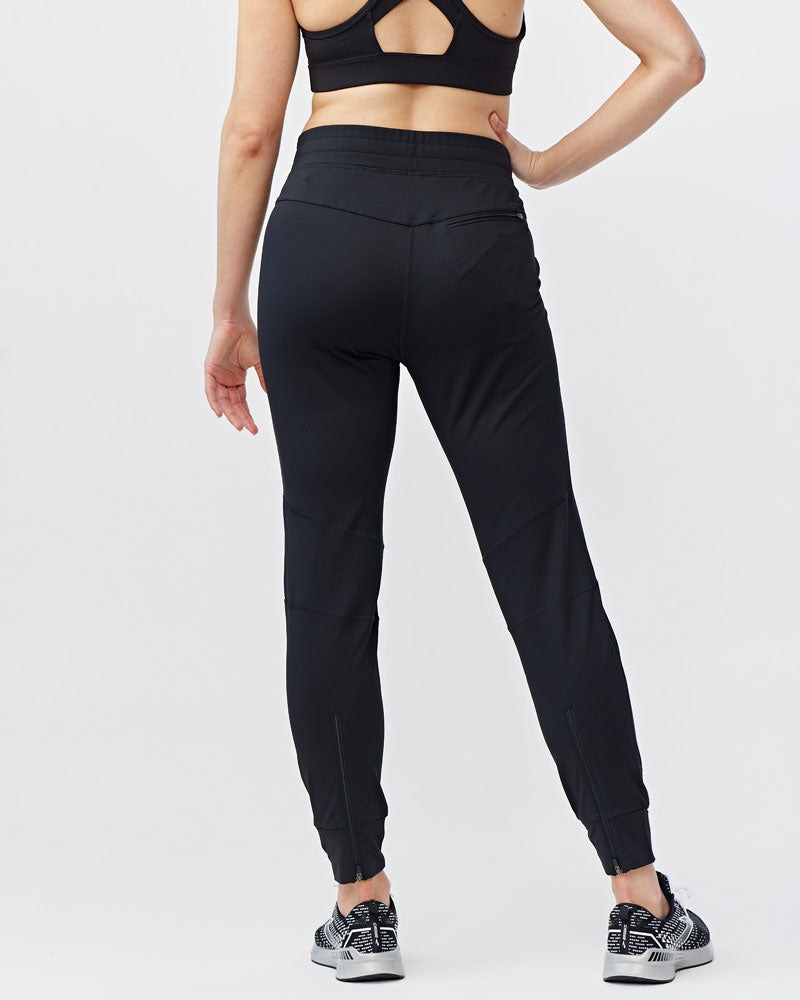 Valia Women's Jogger Pants - Black